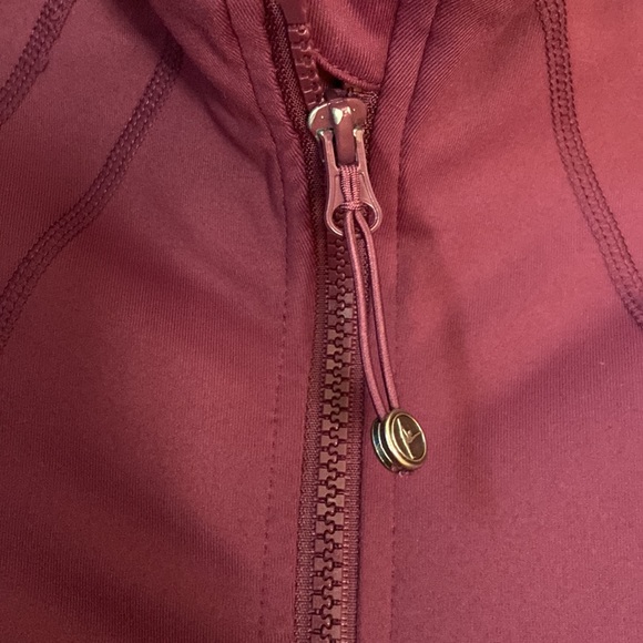 Zip front athleisure jacket - Picture 2 of 5